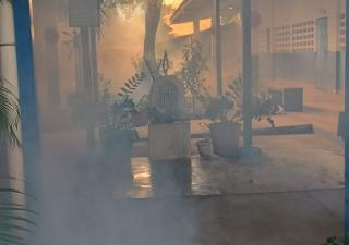 Control de Vectores inspecciona y nebuliza escuelas en Los Santos 