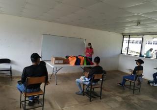 Refuerzan mensaje de prevención en jóvenes santeños