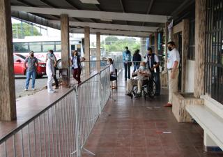 Habilitan punto de vacunación contra Covid-19 en Las Tablas