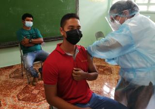 Más del 65 % de la población del circuito 7-1 recibe dosis de Pfizer