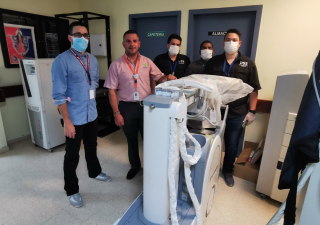 Hospital de Las Tablas recibe equipo de rayos X.