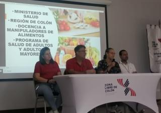 Minsa brinda atenciones médicas y servicios a personas afectadas por incendio de fin de semana
