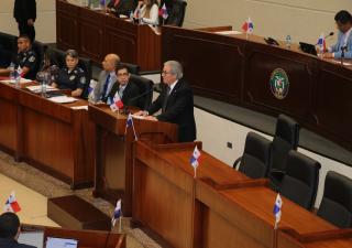 Minsa y CSS habilitarán para abril del 2026 las 203 plazas a los egresados de medicina que aspiran al internado