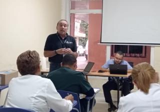 Minsa insta a la población a vacunarse contra la  influenza y neumococo