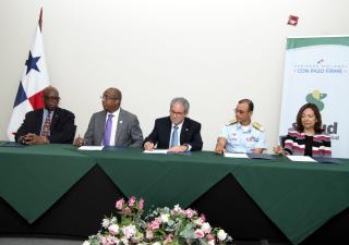 Minsa lanza campaña “Cuida tu salud, no adquieras productos falsificados”