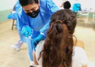 Vacunación extramuros en varios puntos de la capital 