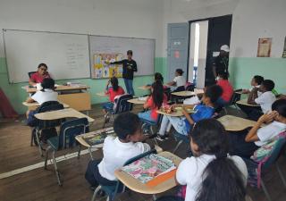 Equipo regional metropolitano fortalece acciones en prevención y promoción de la salud