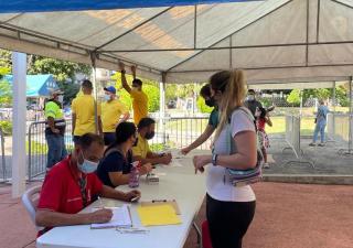 Pocos hisopados en dos puntos transitorios de la Región Metropolitana 