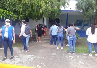 Recorrido en centros de vacunación del 8-7 