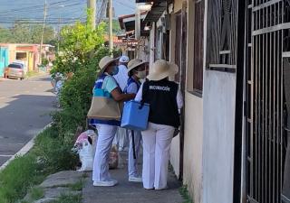 Continúan la aplicación de dosis por el PAI en la semana de vacunación de Las Américas