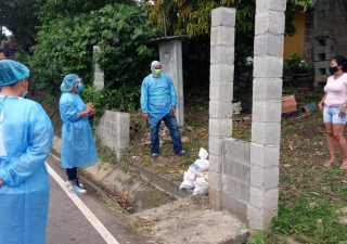 Comunidades de la Región Metropolitana reciben ayuda ante la pandemia