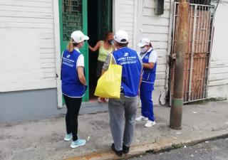 Operativo de Promoción y Salud Pública en la peatonal 