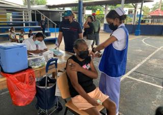 Inoculación en puntos fijos de la ciudad                                            