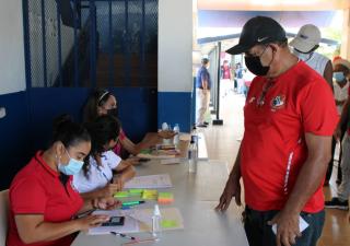 Inició la aplicación de segundas dosis en el circuito 8-10