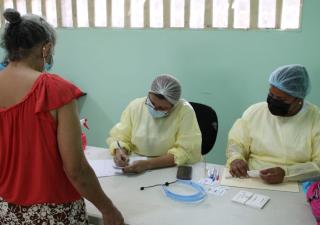 Avanza con orden la vacunación en el circuito 8-10