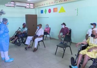 Recomendaciones a los que recibirán su primera dosis en el circuito 8-10 