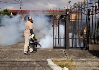 Se intensifica estrategias de barridos contra el dengue en San Miguelito