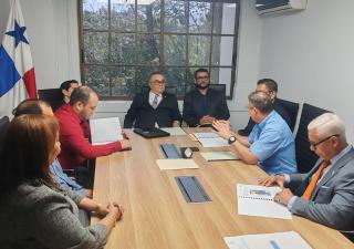 Autoridades de salud coordinan acciones para fortalecer los servicios en beneficio de la población de Soná