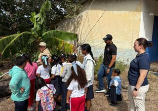 Educación preventiva contra el dengue en Pedasí