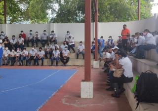 Inicia proceso de vacunas en el circuito 12-1