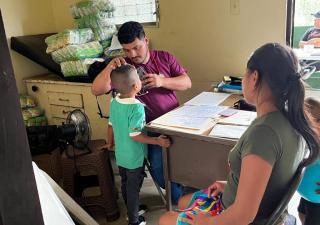 Gira de salud integral en la comunidad de Ipetí Embera.