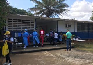 Jornada de vacunación pediátricas y adultos Covid-19 en Panamá Este