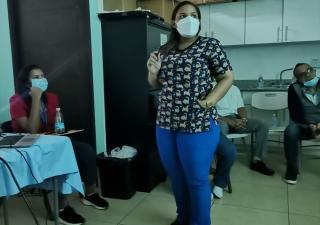 Capacitan a médicos en el tema de la viruela símica