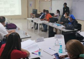 Evalúan nuevas estrategias para disminuir contagios en Panamá Oeste