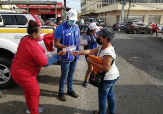 Panamá Oeste entregó pantallas faciales a la población 