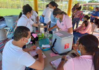 Jornadas de vacunación extramuros, para la población en general de los distritos de Panamá Oeste