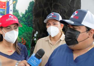 Buena afluencia a vacunación en Panamá Oeste