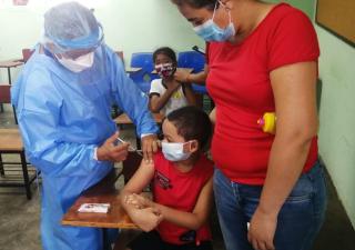 Inicio vacunación pediátrica en el circuito 8-1