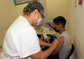 Continúan con jornada de vacunación en Panamá Oeste