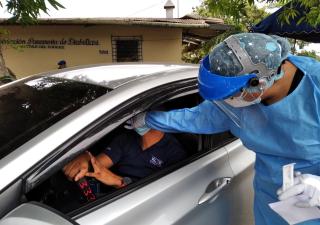 Auto exprés de hisopados de Panamá Oeste abierto fin de semana