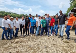 Gira de Plan Colmena en la comunidad de Chinina Abajo, Panamá Este
