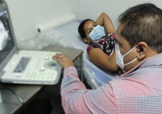 Utrasonidos  a embarazadas en instalacion de Salud de Panamá Oeste 