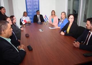 Panamá y Cuba refuerzan lazos de cooperación en  materia de salud