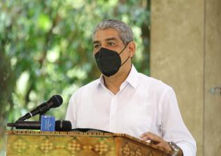 “Personal médico ha realizado una labor loable y extraordinaria durante la pandemia”, resaltó ministro Sucre  