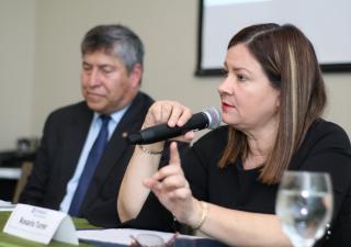 Ley de medicamentos es debatida en foro organizado por la OPS y el MINSA