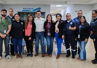 Atención y evaluación médica a personas retenidas por disturbios