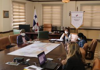 Evalúan avances en proyectos de áreas comarcales