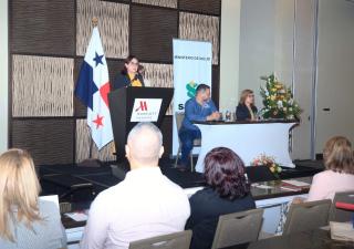 Diversas actividades se desarrollan en el marco del aniversario de la Región Metropolitana de Salud