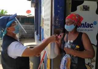 Medidas de restricción de cuarentena bajan los contagios 