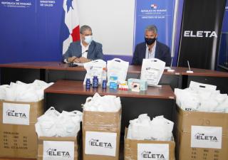 MINSA recibe donación de 2, 500 kits para pacientes en atención domiciliaria de parte de Grupo Eleta 