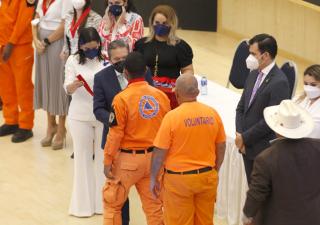 Voluntarios de Panamá reciben reconocimiento 