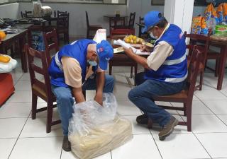 Decomisan alimentos vencidos en restaurante de Chitré  