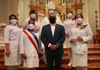 Reconocen labor de las enfermeras en su día durante eucaristía   
