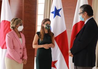 Japón dona a Panamá 5 millones en equipos médicos 