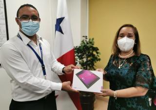 Farmacias y Drogas fortalece su gestión  con equipos tecnológicos 