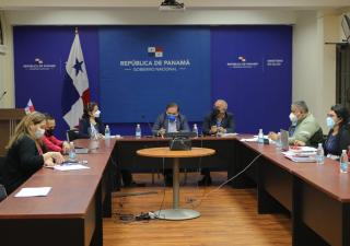 Minsa y CSS se reúnen con técnicos de Radiología    